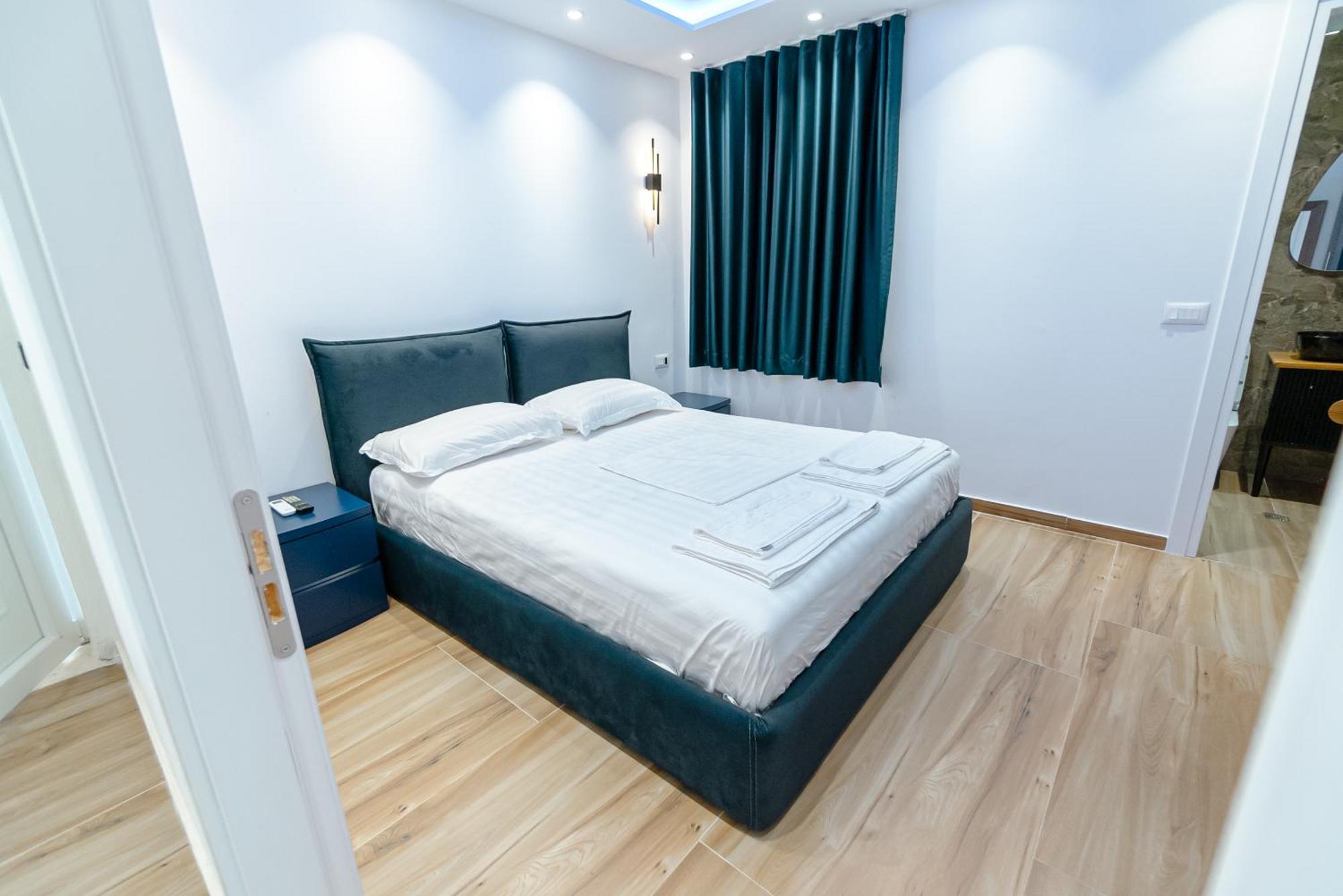 Kotarja Apartments Dhërmi Exteriör bild