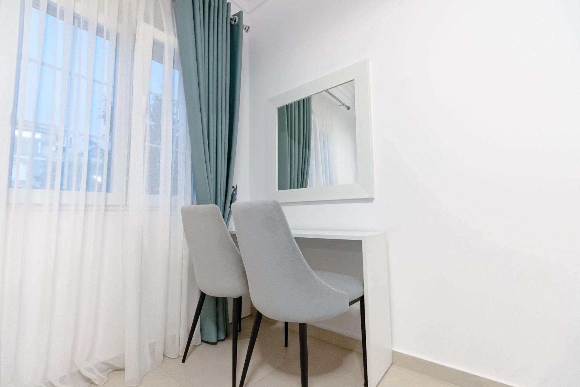 Kotarja Apartments Dhërmi Exteriör bild