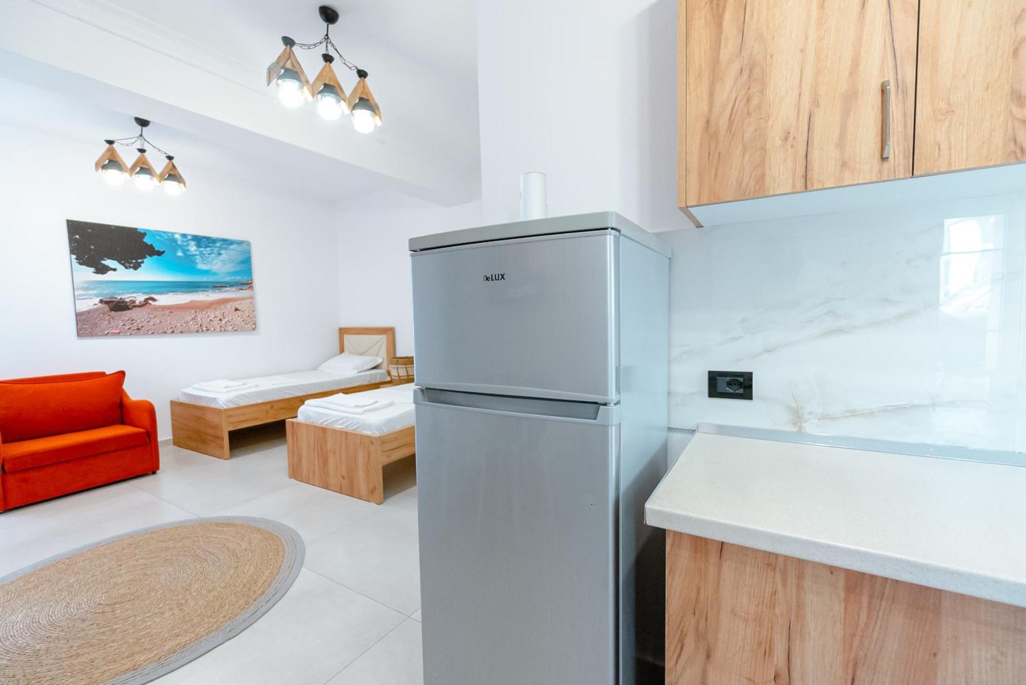 Kotarja Apartments Dhërmi Exteriör bild