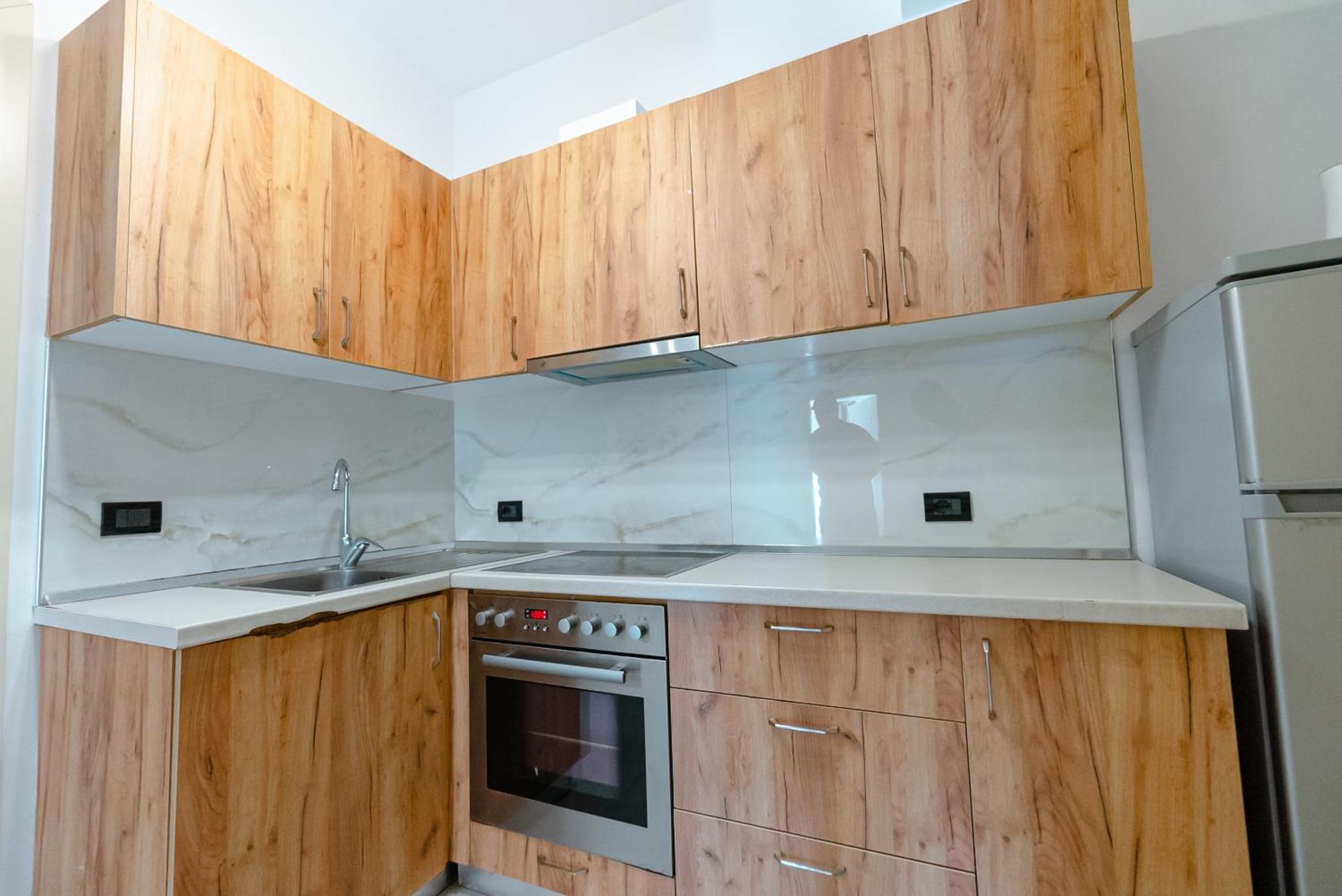 Kotarja Apartments Dhërmi Exteriör bild